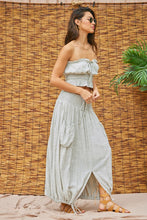 Load image into Gallery viewer, Linen Tube Top and Skirt Set
